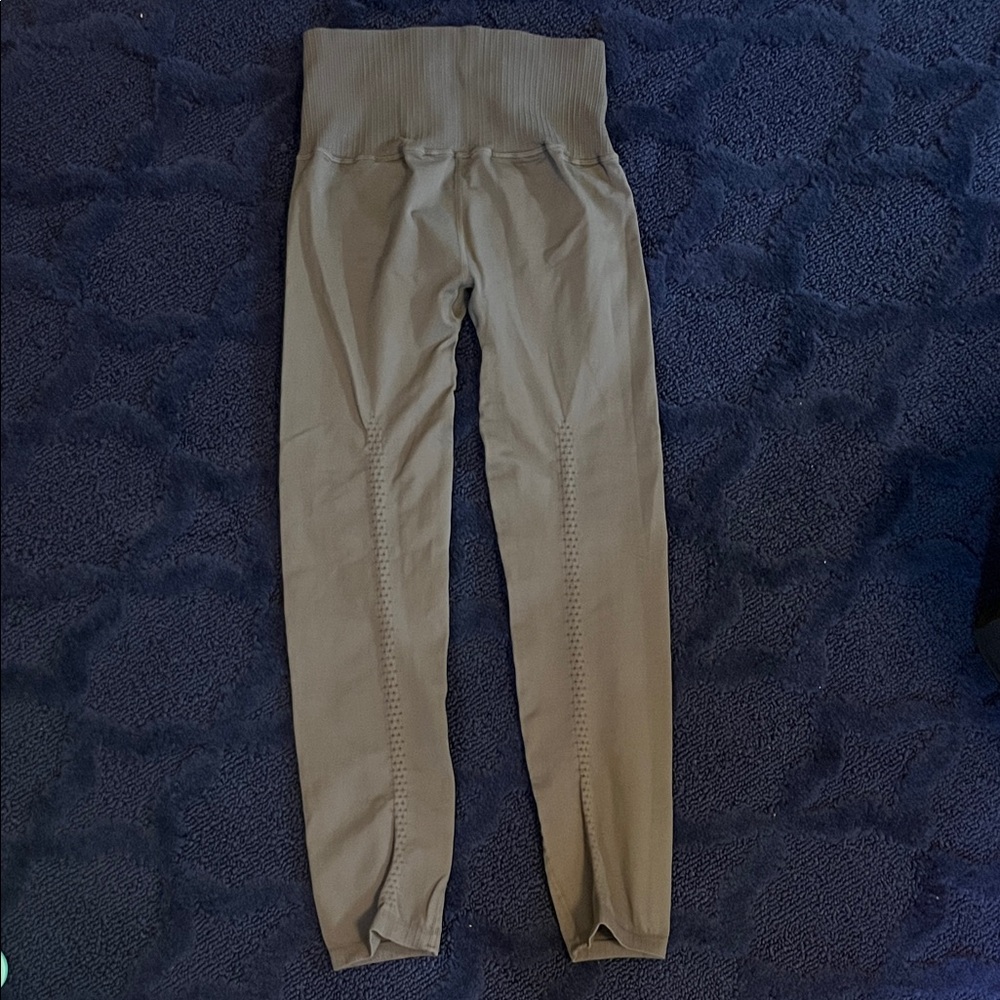 FP Movement by Free People Kids Charcoal Leggings - Picture 3 of 5